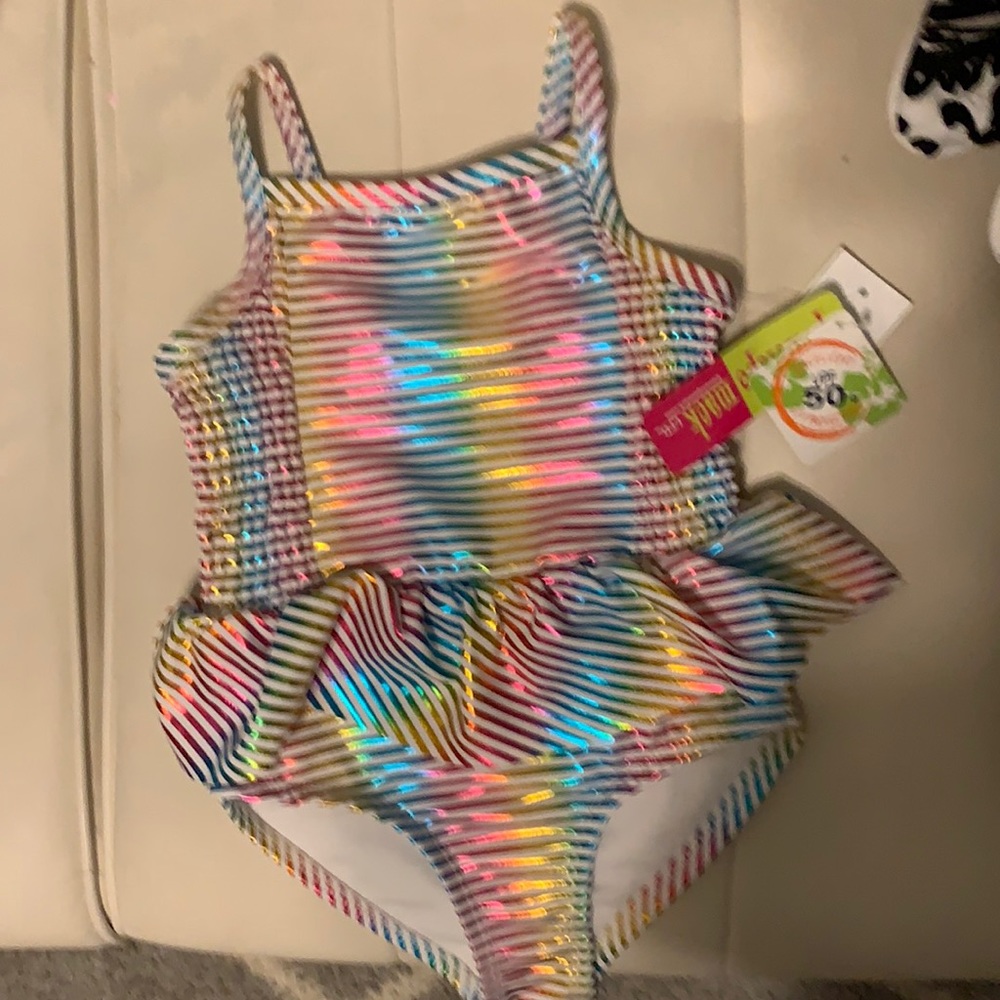 NWT!! Girls size 5 Penelope Mack bathing suit